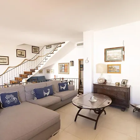 Rena Bianca Dream Apartment *