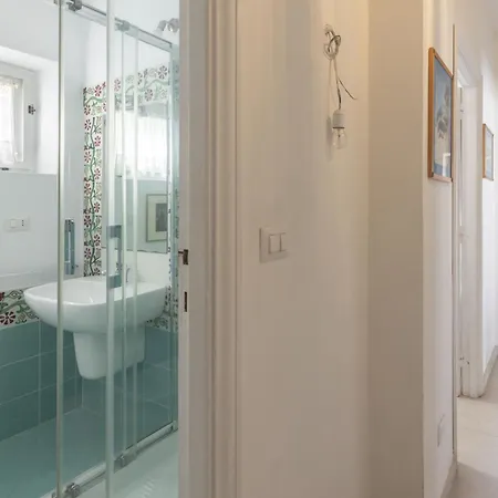 Rena Bianca Dream Apartment
